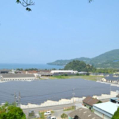 メガソーラー「ウェル津奈木町発電所」